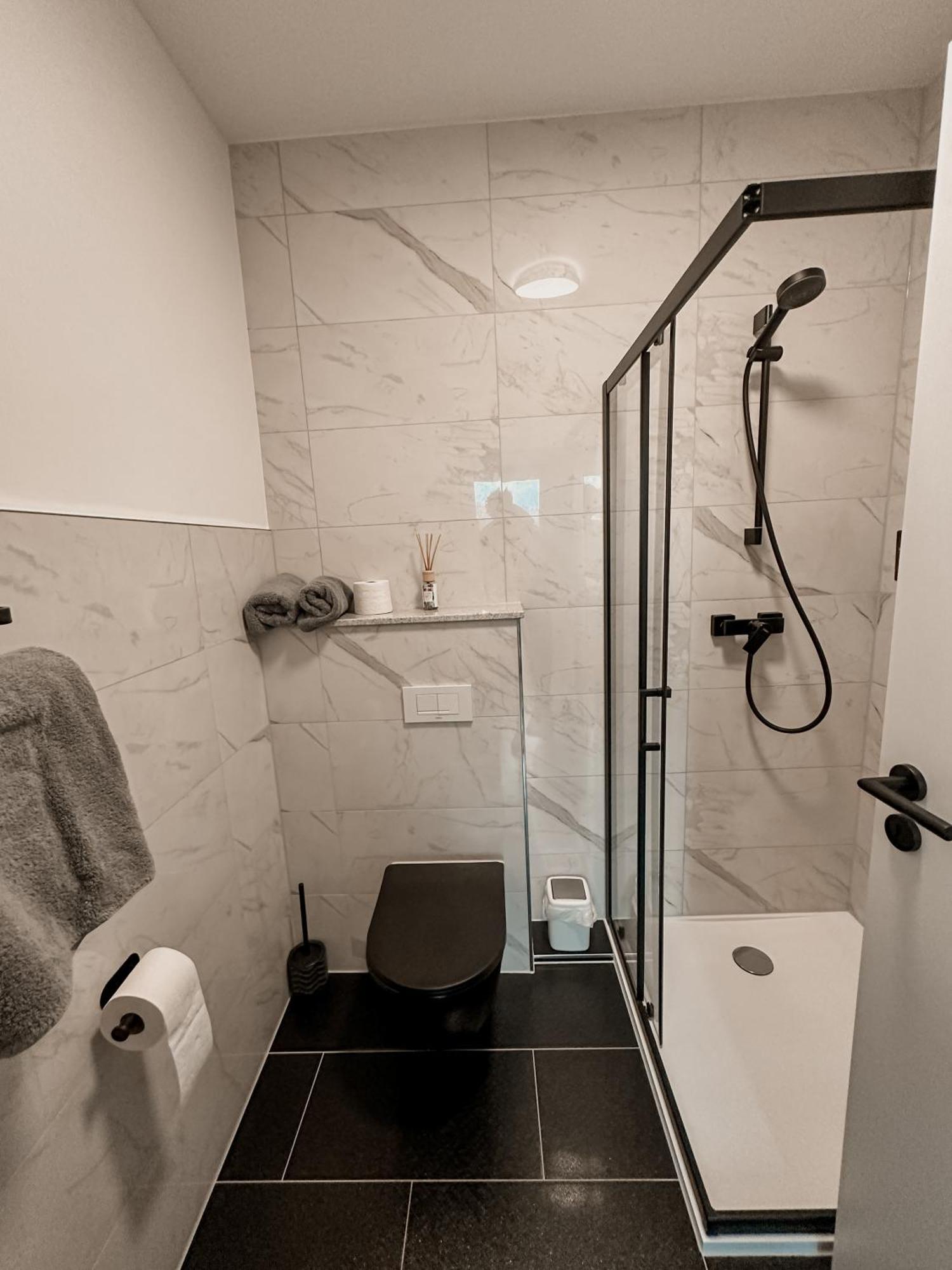 Haus Am Waldrand Apartment Бад Херсфелд Екстериор снимка